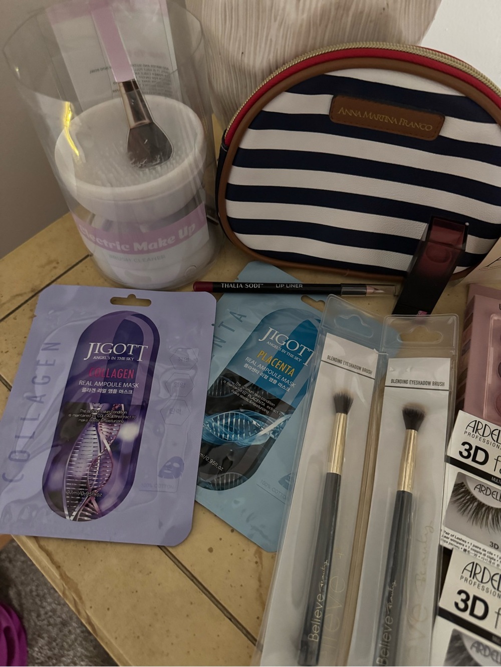 Anna Martina Franco Cosmetic Bag w/beauty bundle ALL NEW - Picture 4 of 15